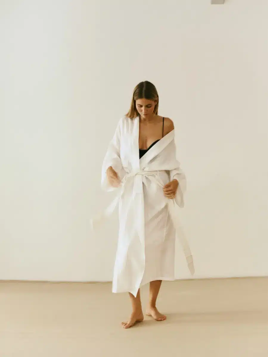Vanessa Sposi white robe