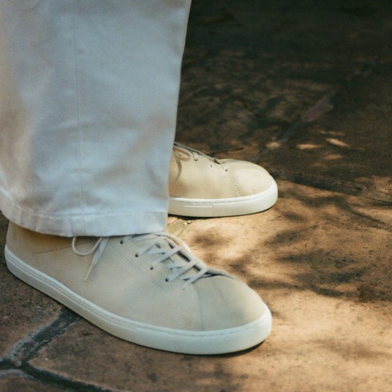 Barefoot sneaker from joa in sand