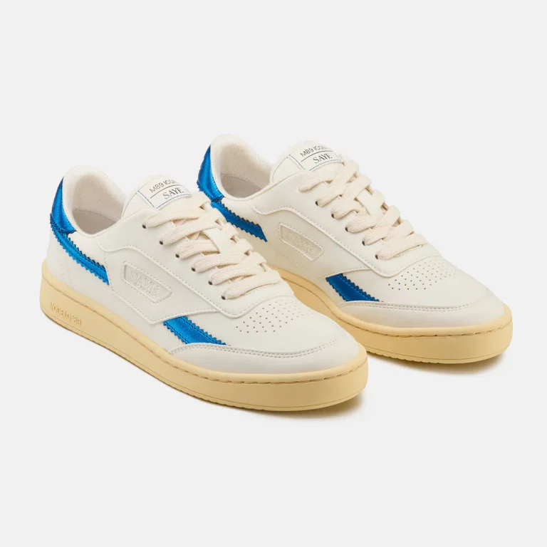 Vegan sneaker from Saye in white and metallic blue