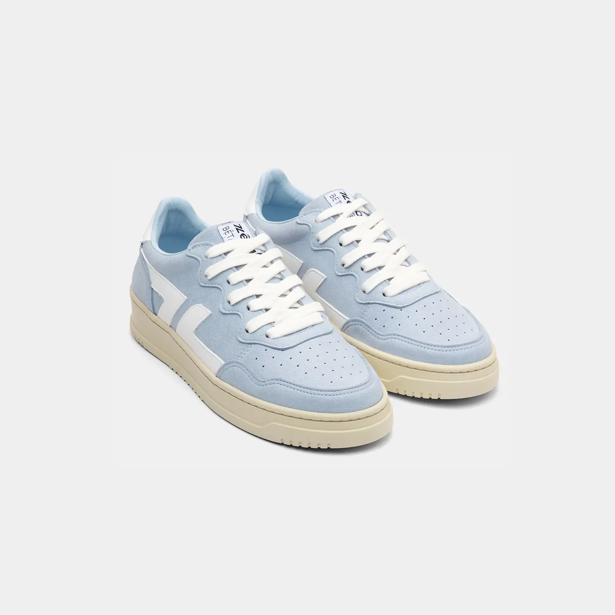 Vegan sneaker from Zeta in suede blue