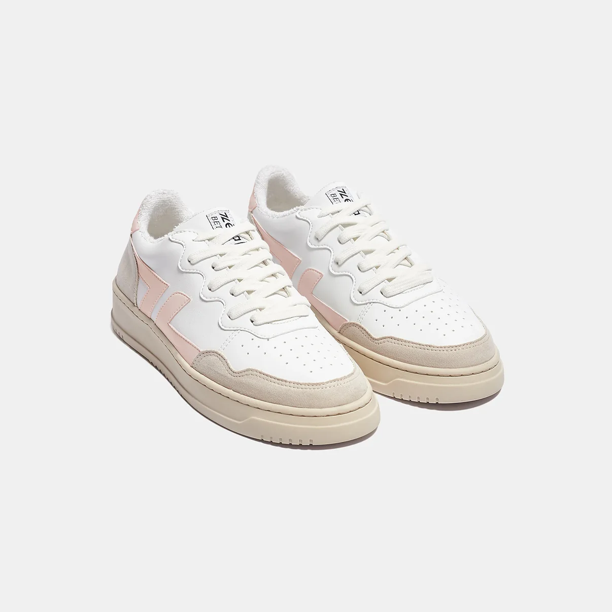 Vegan sneaker from Zeta in white, rose and beige