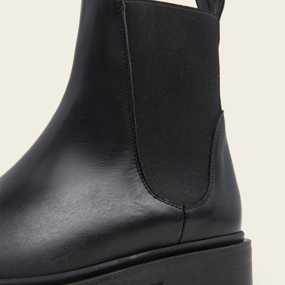 Fiona Leather Black by Flattered.