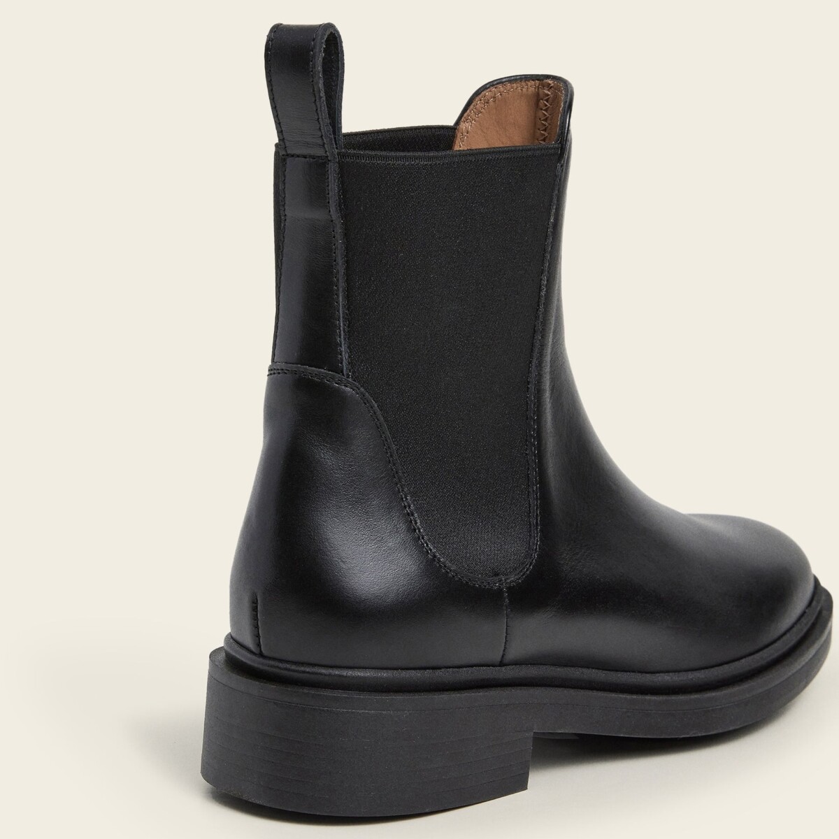 Fiona Leather Black by Flattered.