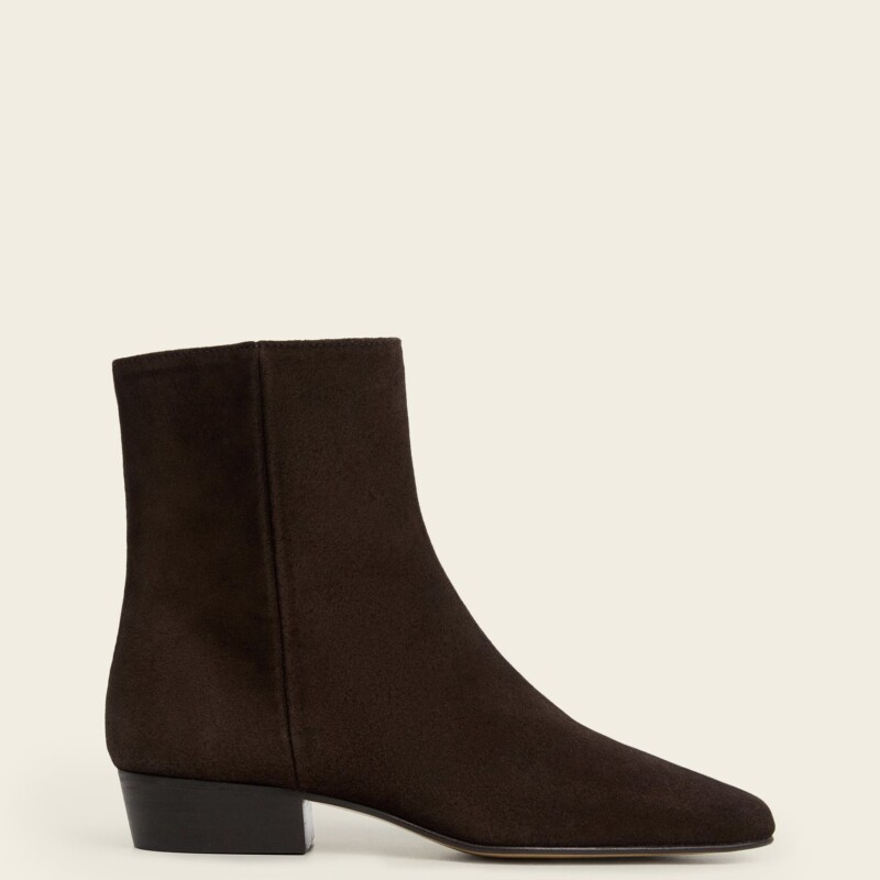 Rami Suede Chocolate by Flattered.