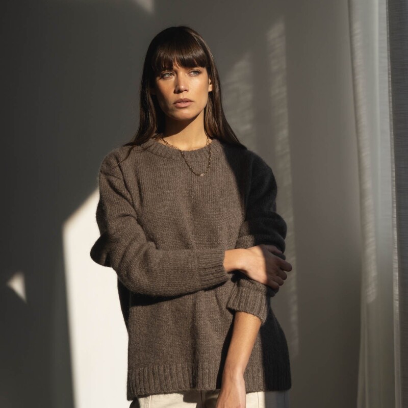 Claudia Alpaca Long Crewneck by Näz.