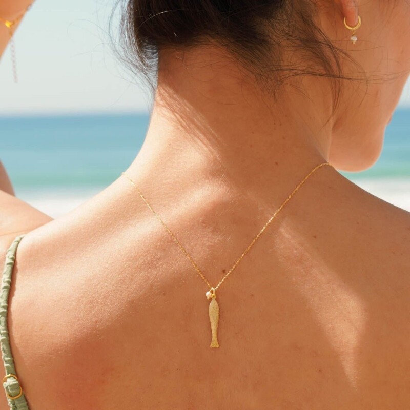 Fish Necklace by Näz.