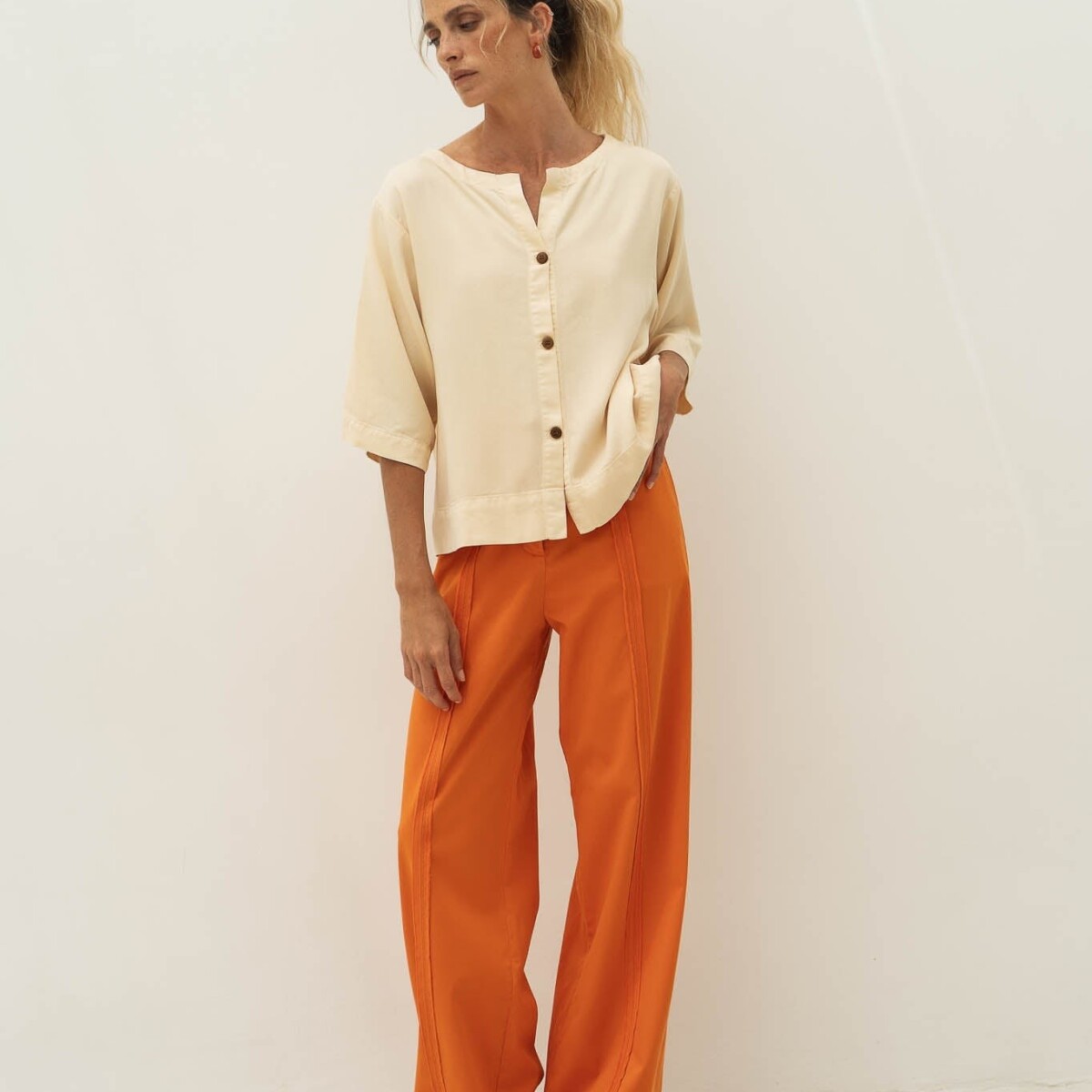 Sari Beige Tencel Top by Näz.