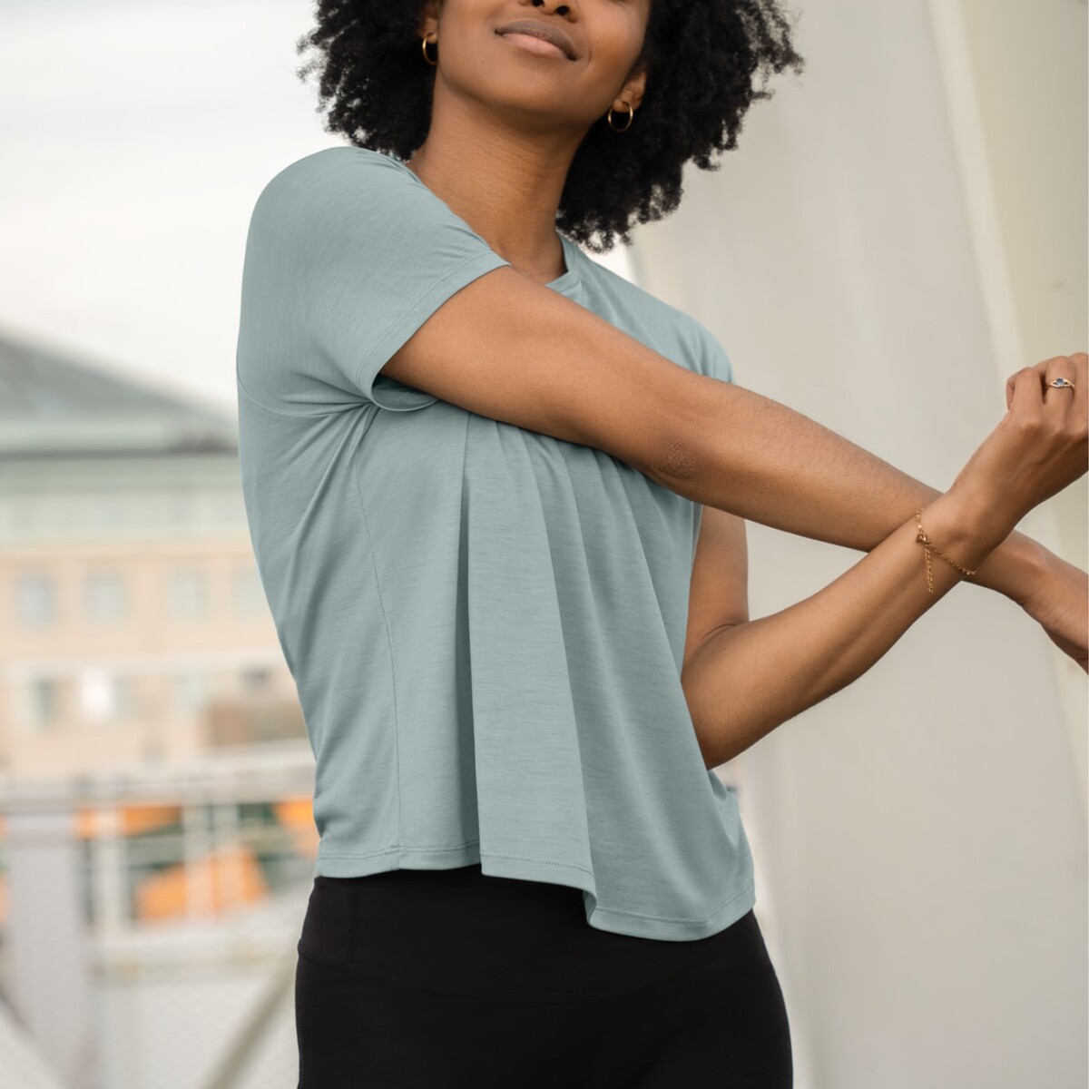 AER Relaxed Tencel T-Shirt by Tripulse.