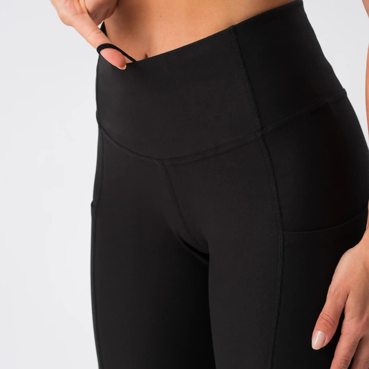 Original Tencel Shorts with Side Pockets by Tripulse.