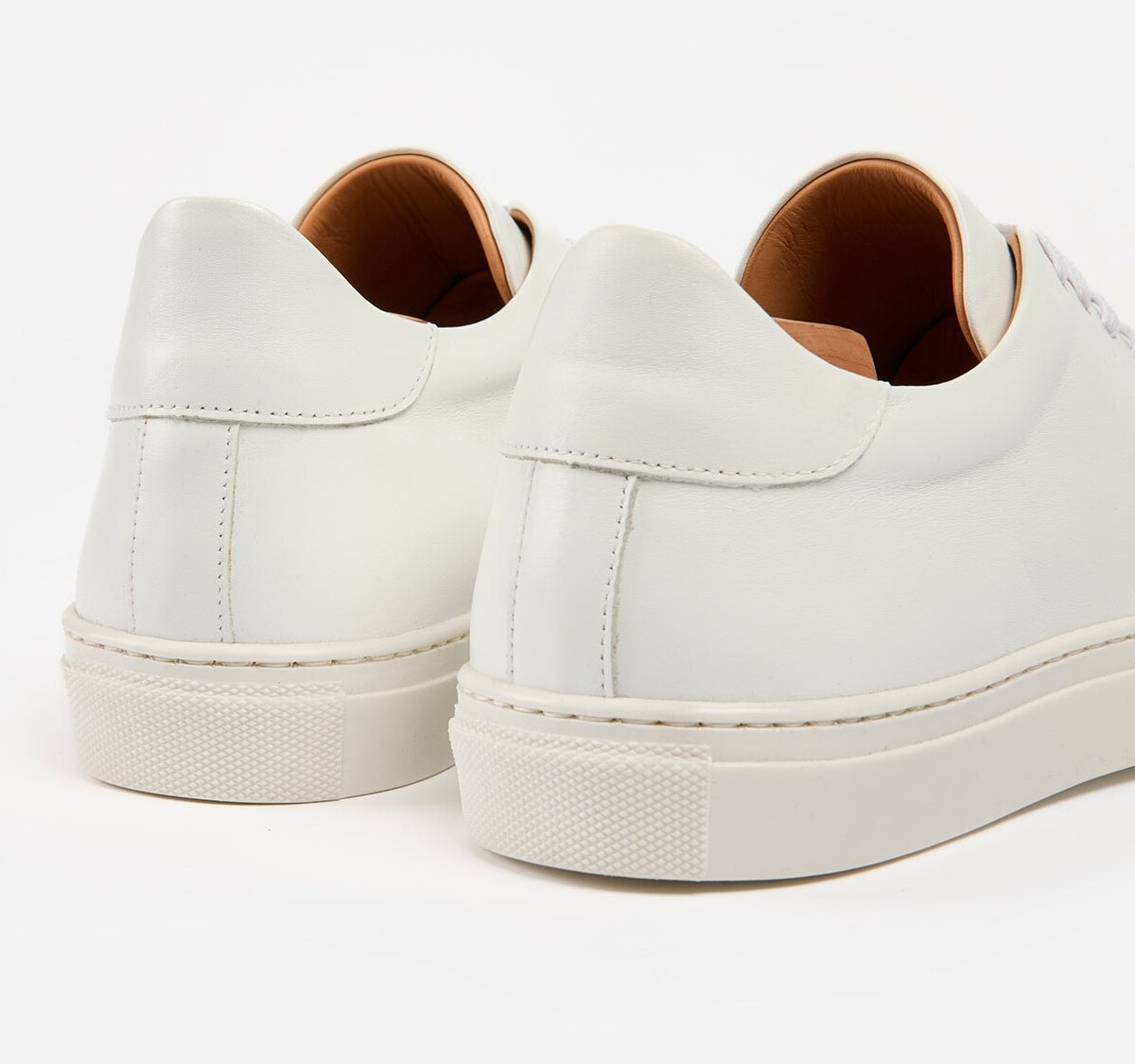 MELLOR II Sneakers - Calfskin Nappa White Leather by Goral.
