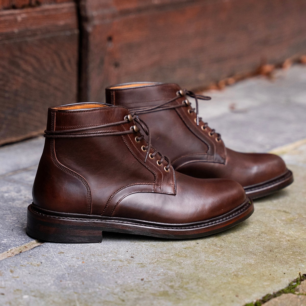 The Chieftain Walnut by Lennertson.